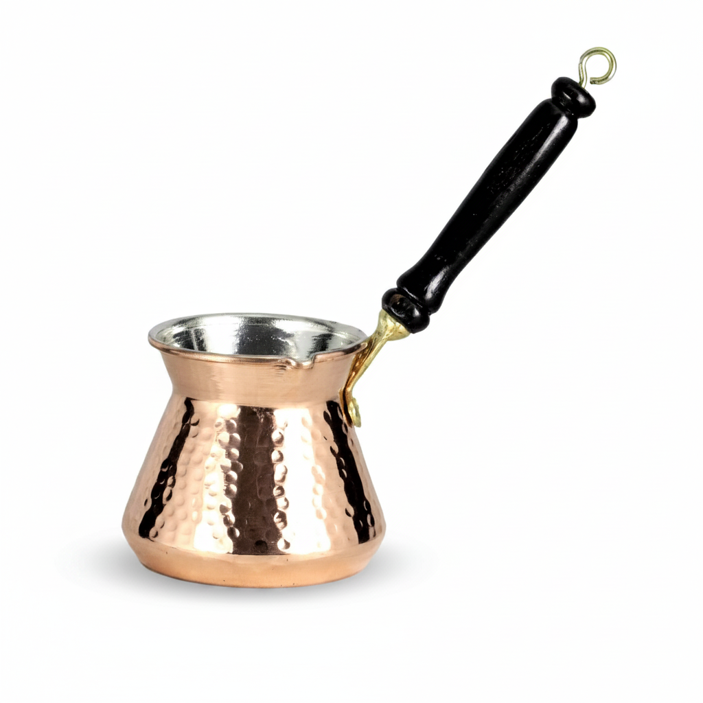 Antep topak 500ml copper cezve white background