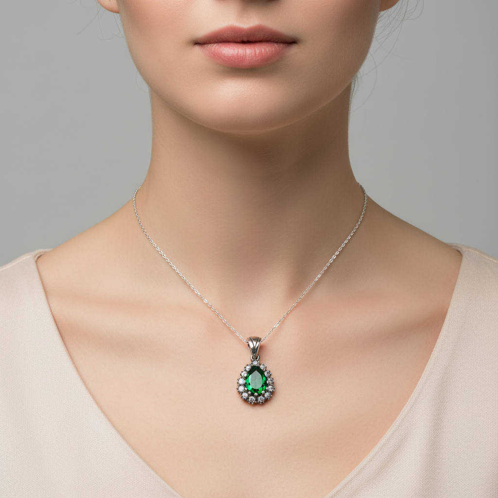 Silver Hurrem Sultan Women's Necklace - Model