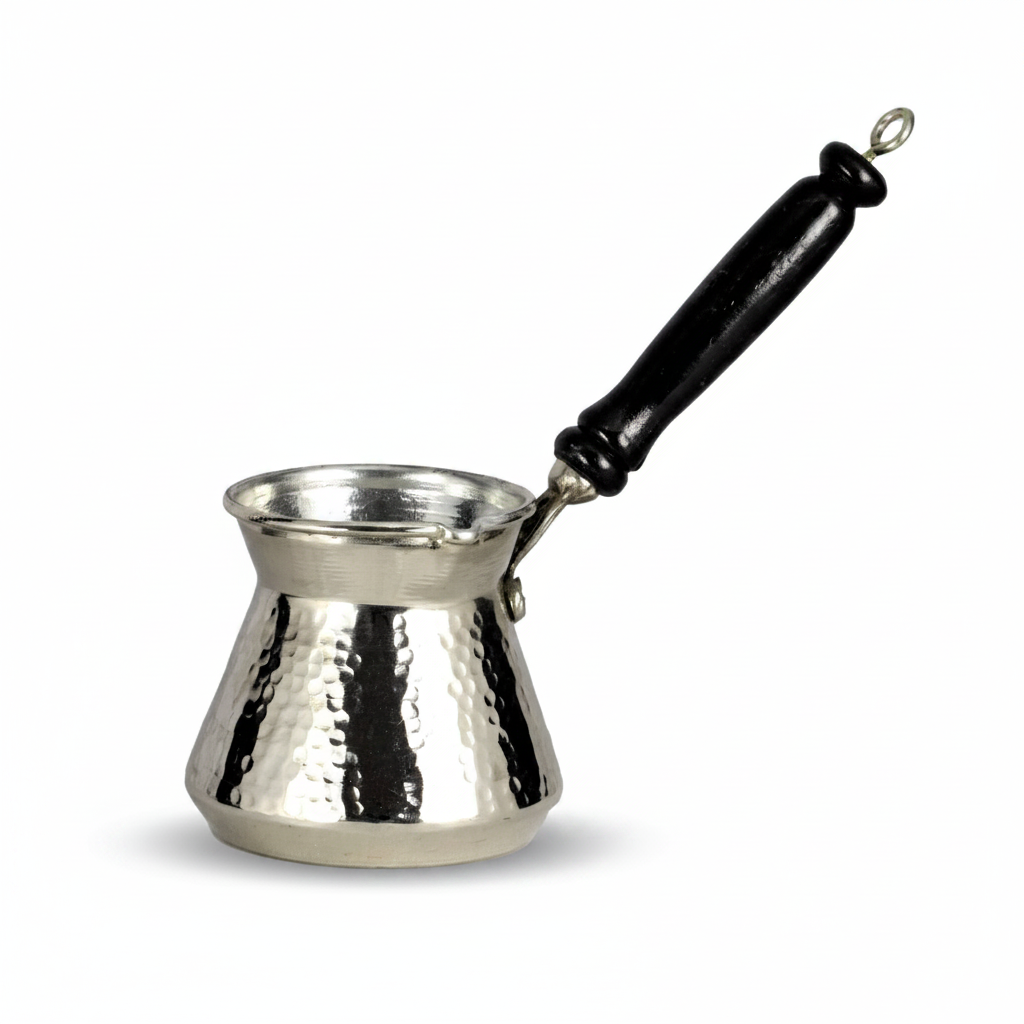 Antep nickel topak 500ml cezve white background