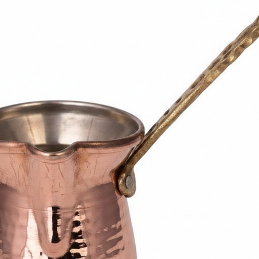 Sultan Thin 350ml brass handle copper cezve macro texture