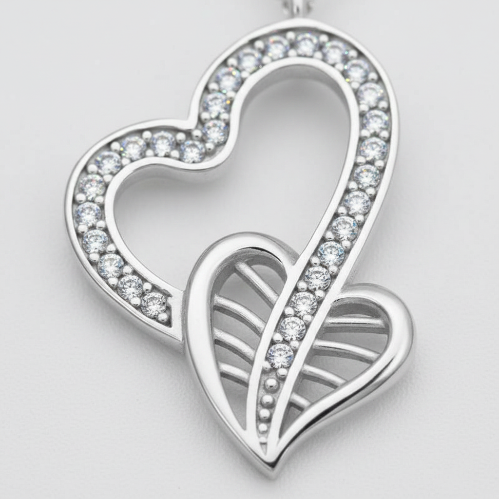 Silver Intertwined Hearts Women's Necklace - Macro